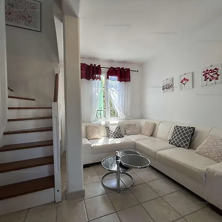 Maison Narbonne, 4 Pièces, 7 Personnes - Fr-1-229b-51 *